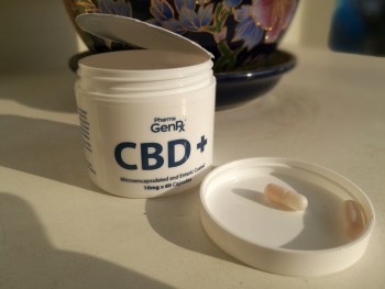 Revisión de cápsulas de CBD Pharma GenRx